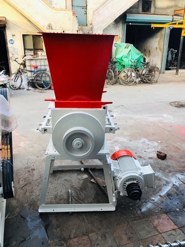 h-r-plastic-industries-pet-bottle-crusher-machine-2761